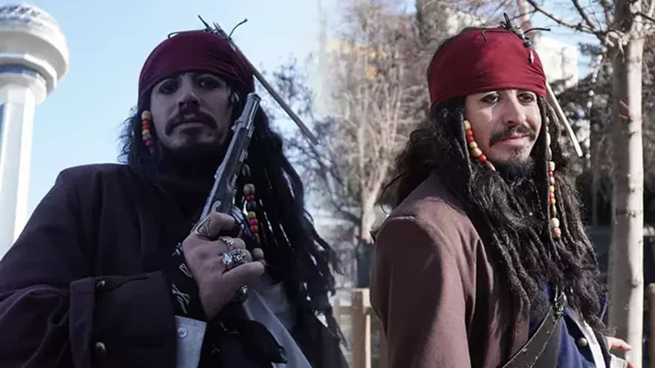 Jack Sparrow Sokaklarda! Makine Ustasının Kostümü Büyük İlgi Gördü