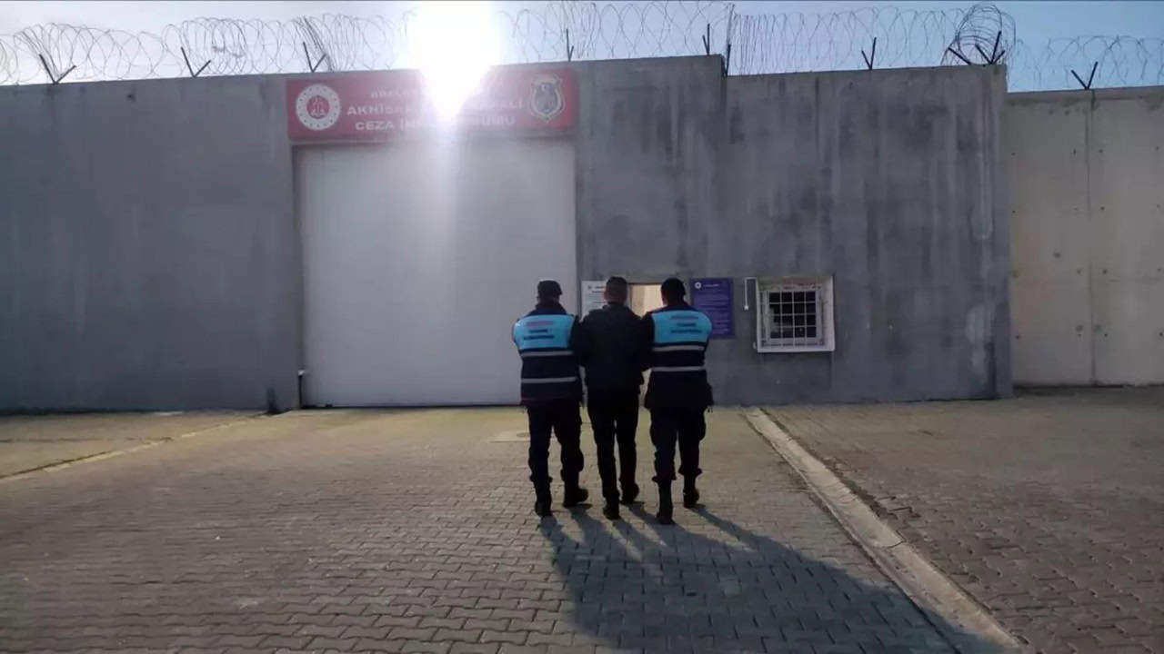 Manisa Akhisar’da Firari Hükümlü Yakalandı34 Yıl Hapis Cezası Vardı