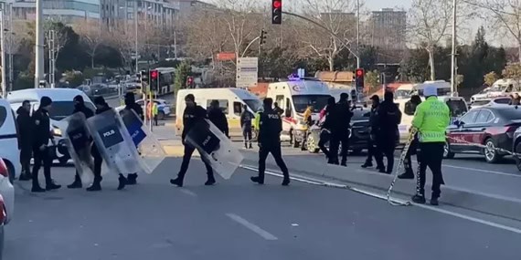 Polis Kontrolünde Dehşet! Bagajdan Kadın Cesedi Çıktı